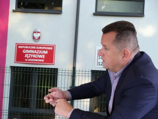 LEGIONOWO. Szanuje prawo i wyprowadza majątek