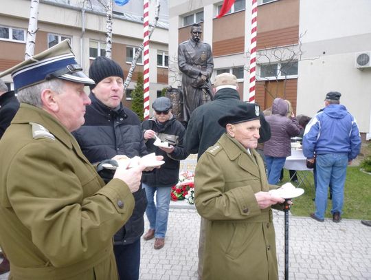 LEGIONOWO. Uczcili imieniny Marszałka