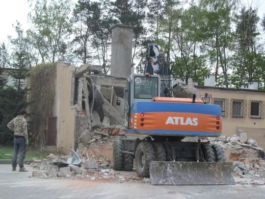 LEGIONOWO. Wyburzyli część „Oazy” na Przystanku