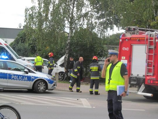 LEGIONOWO. Wypadek na Sobieskiego. Najprawdopodobniej są ranni