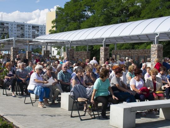 LEGIONOWO. Wyremontowane targowisko już otwarte