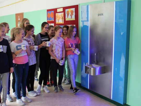 LEGIONOWO. Zdrowa woda w szkołach