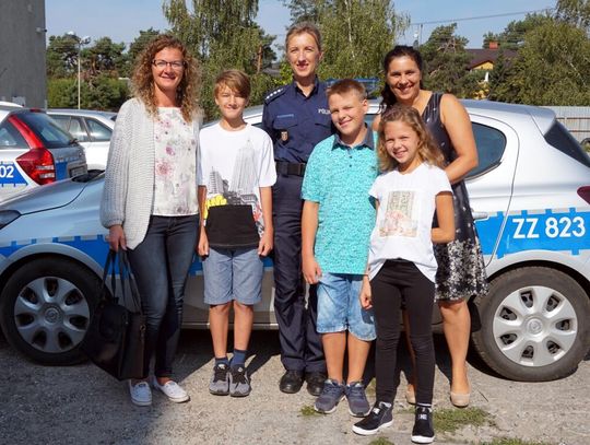 LEGIONOWO. Znaleźli dużą ilość pieniędzy i oddali je właścicielowi!