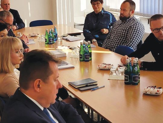 LEGIONOWSKI. Chcą usprawnić darmową komunikację w powiecie