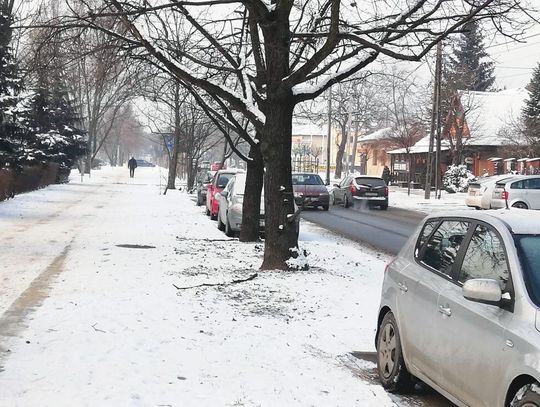 LEGIONOWSKI. Kto musi odśnieżać chodniki, a kto nie musi?