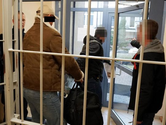 LEGIONOWSKI. Notoryczny włamywacz, poszukiwany listem gończym wpadł w ręce policji