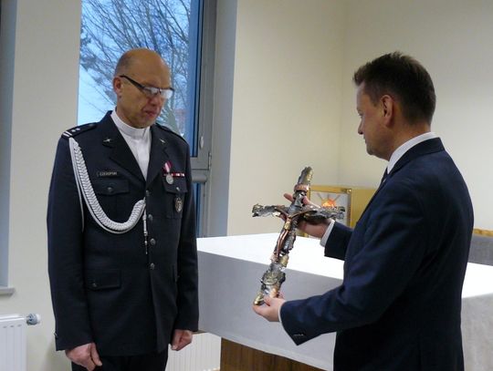 LEGIONOWSKI. Premier Błaszczak otworzył kaplicę w szpitalu