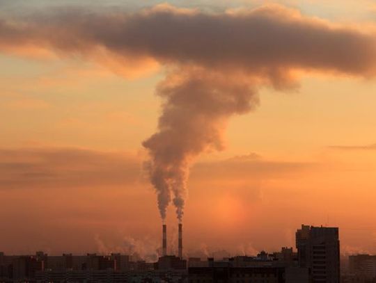 LEGIONOWSKI. SMOG - I stopień stężenia zanieczyszczeń - OSTRZEŻENIE