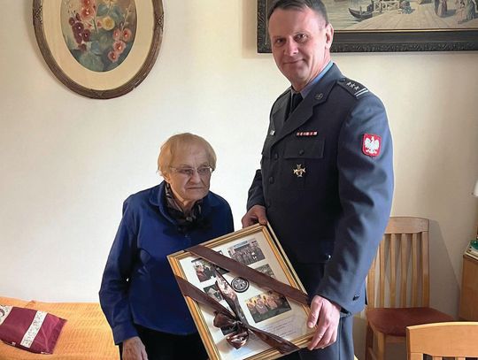 LEGIONOWSKI. Urodziny córki patrona Centrum Szkolenia Łączności i Informatyki