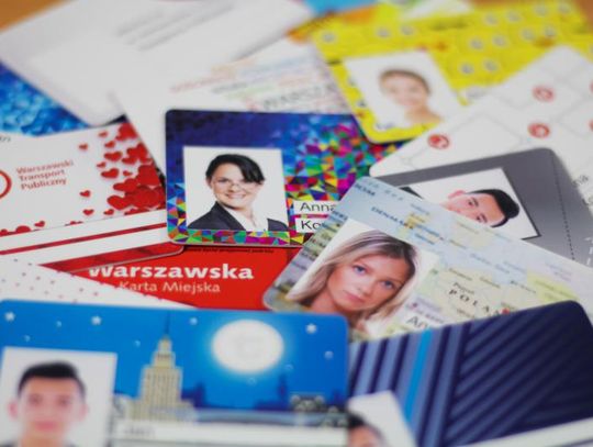 LEGIONOWSKI/ WARSZAWA. Warszawska Karta Miejska z selfie