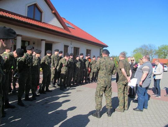 LEGIONOWSKI. Znaleziono 6 martwych zwierząt – akcja wojska i Nadleśnictwa Jabłonna