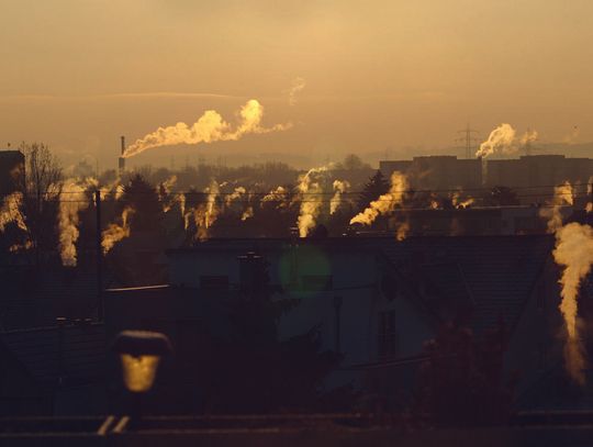 Mazowsze przyspiesza walkę ze SMOGIEM