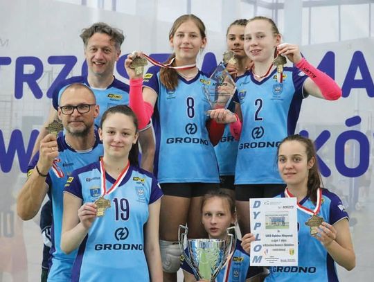 MINISIATKÓWKA. UKS Dębina na piątkę!  Mistrzostwa Mazowsza