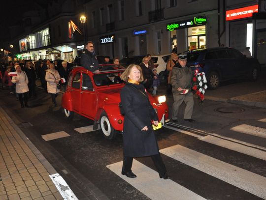 Niepodległa na ludowo, po ułańsku i na sportowo