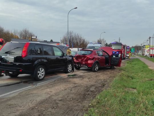 NIEPORĘT. Karambol na ul. Jana Kazimierza