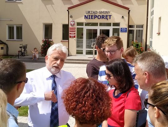 NIEPORĘT. Oświadczenie Wójta ws. protestu mieszkańców