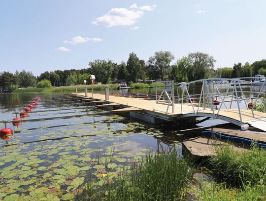 NIEPORĘT. Pomost gościnny w Porcie Nieporęt-Pilawa