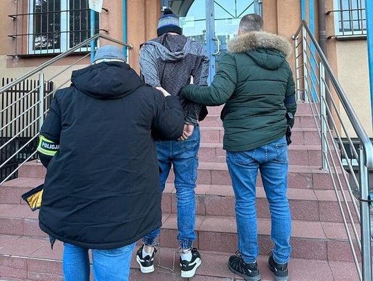 NOWY DWÓR MAZ. Miał do odsiadki ponad 24 lata, ukrył się w Pułtusku