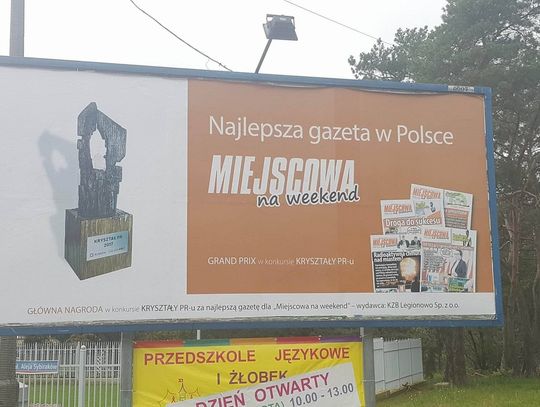OKIEM PRZYJEZDNEGO. Kryształy PRopagandy