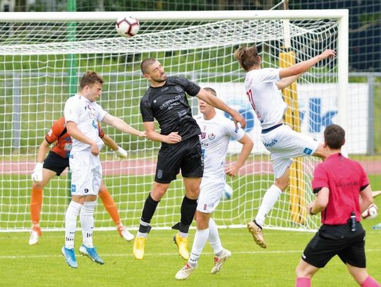 PIŁKA NOŻNA. Bez goli i emocji. Legionovia Legionowo – Resovia Rzeszów 0-0