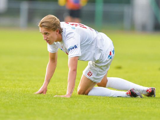 PIŁKA NOŻNA. Czwarte wyjazdowe. Broń Radom – Legionovia 0-2 (0-1)