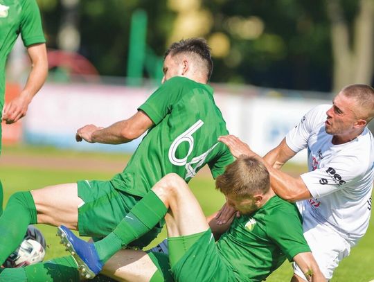 PIŁKA NOŻNA. Derby na remis. Świt Nowy Dwór Mazowiecki – Legionovia 2-2 (2-1)