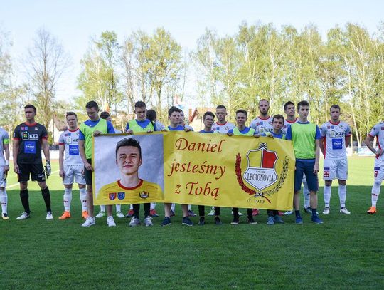 PIŁKA NOŻNA. Dramat piłkarza -  Poważny wypadek Daniela Kutarby
