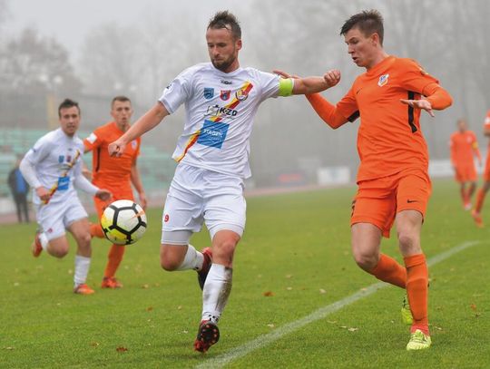 PIŁKA NOŻNA. Dwa gole, trzy punkty - Legionovia – Ursus warszawa 2-0 (1-0)