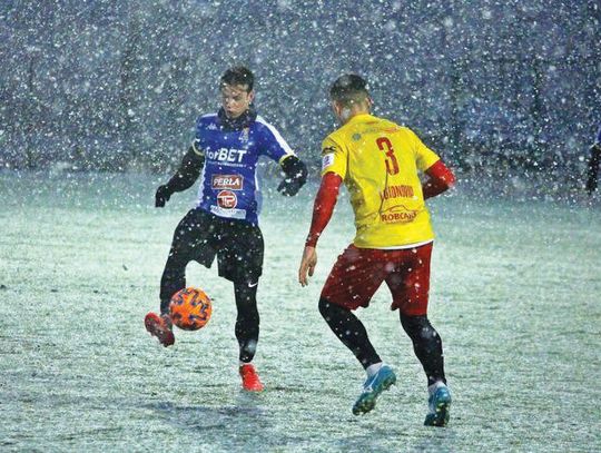 PIŁKA NOŻNA. Kolejne sparingi. Porażka i zwycięstwo