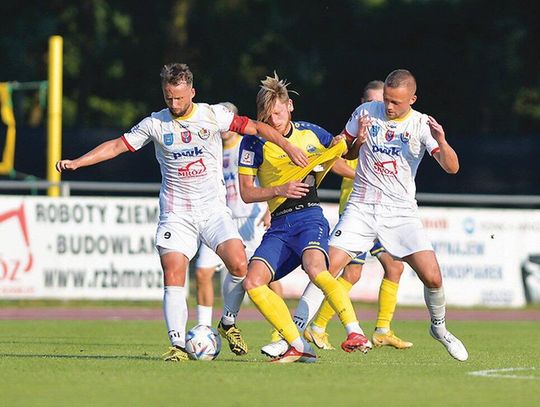 PIŁKA NOŻNA. Po golu, po punkcie. Pogoń Grodzisk Mazowiecki – Legionovia 1-1(1-0)