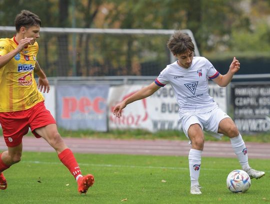 PIŁKA NOŻNA. Pół tuzina. Legionovia – Broń Radom 3-3 (2-1)