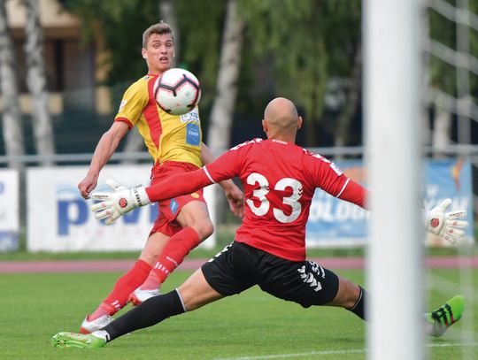 PIŁKA NOŻNA. Połówka to za mało.  Elana Toruń – Legionovia 4-1 (0-1)