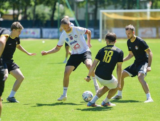 PIŁKA NOŻNA. Przygotowania do sezonu 2023/2024 Gra wewnętrzna