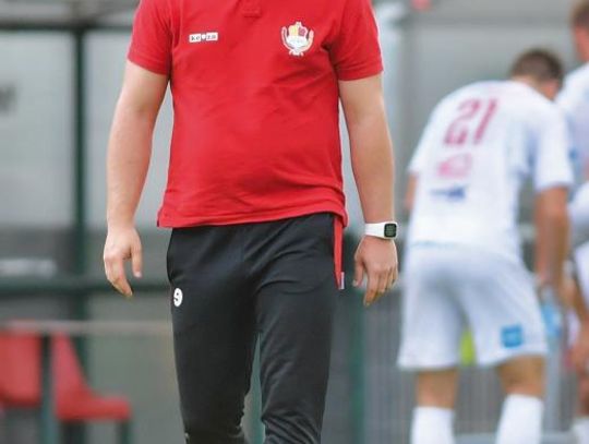 PIŁKA NOŻNA. „Rower” na szczycie. Sokół –Legionovia 0-0