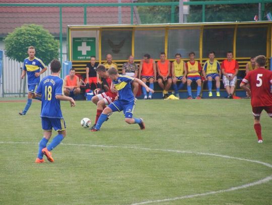 PIŁKA NOŻNA. Serockie święto futbolu