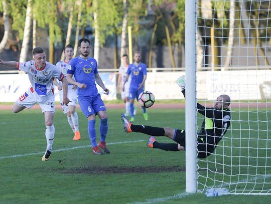 PIŁKA NOŻNA. Zwycięstwo z dedykacją - Legionovia – Gwardia Koszalin 4-1 (1-1)