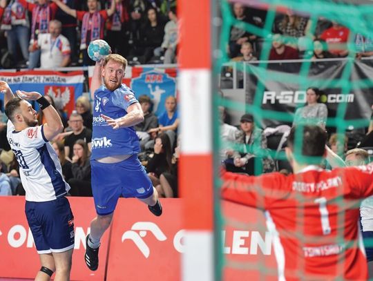 PIŁKA RĘCZNA. Azoty Puławy pokonane!!! KPR Legionowo – Azoty Puławy 41:39 (19:17)
