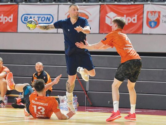 PIŁKA RĘCZNA. Dwa wygrane sparingi. Przygotowania KPR Legionowo
