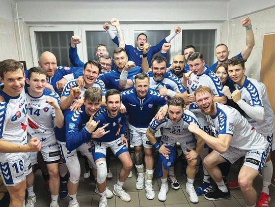 PIŁKA RĘCZNA. Dziewięć na dziewięć! Zagłębie Sosnowiec – KPR Legionowo 23-39 (11-15)