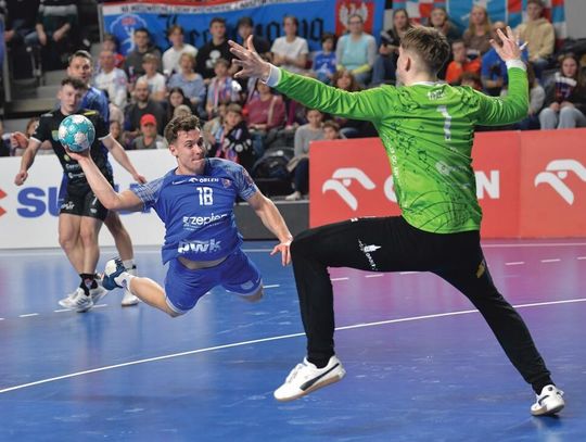 PIŁKA RĘCZNA. Karne po karnym. Zepter KPR Legionowo – COROTOP Gwardia Opole 33:33 (15:14) k.2:4