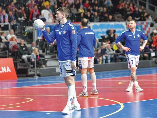 PIŁKA RĘCZNA. Liga Centralna wraca do gry. Sparing z Piotrkowianinem