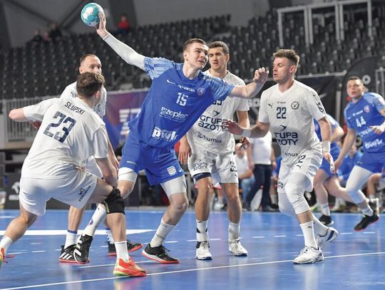 PIŁKA RĘCZNA. Odczarowana Arena. Zepter KPR Legionowo – Azoty Unia Tarnów 32:29 (15:13), Piotrkowianin Piotrków Trybunalski – Zepter KPR Legionowo 30:29 (14:13)