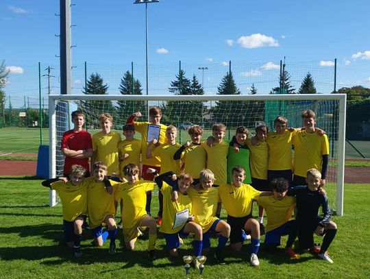 Podwójny triumf piłkarski w Zegrzu