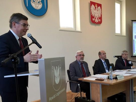 POWIAT. Grabiec zrzekł się mandatu