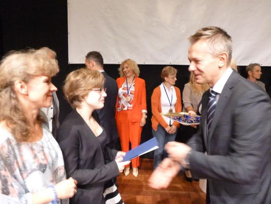 POWIAT. Najlepsi z najlepszych uczniów