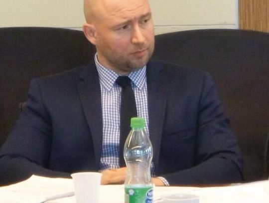PRZYSŁOWIA MĄDROŚCIĄ NARODÓW. Pokorne ciele dwie matki ssie
