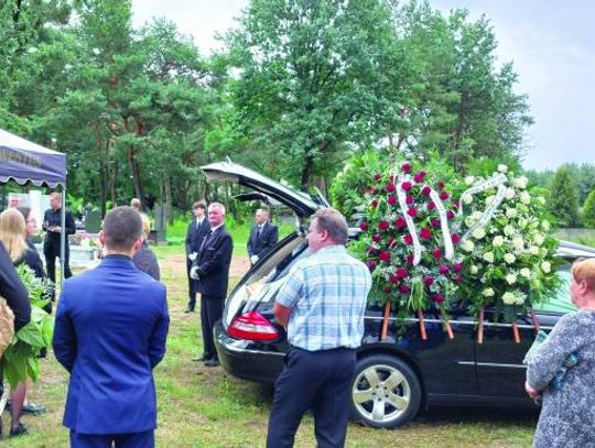 Rodzice utonęli ratując 4-letnią córkę