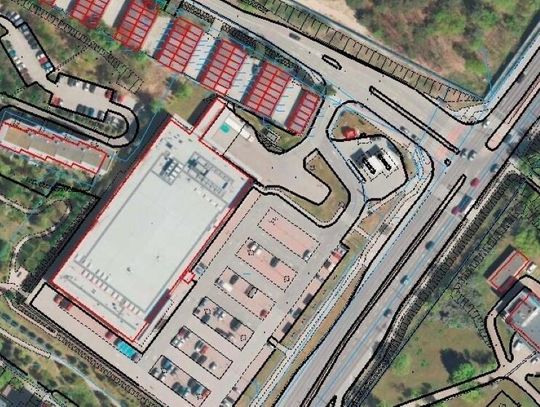 Rozbudują stacje paliw przy markecie Kaufland?