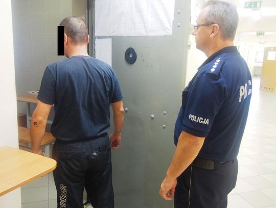SEROCK. 9 zarzutów dla włamywacza