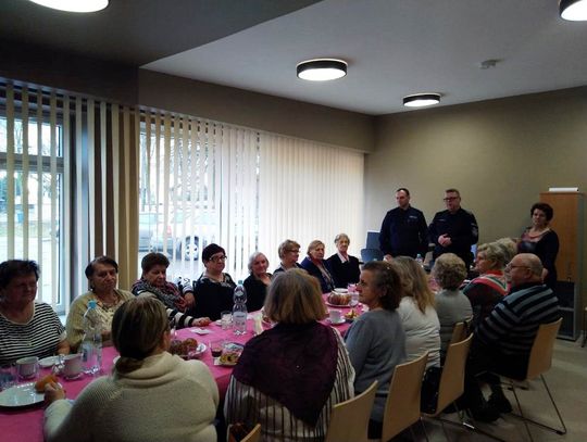 SEROCK. Dzielnicowi spotkali się z seniorami
